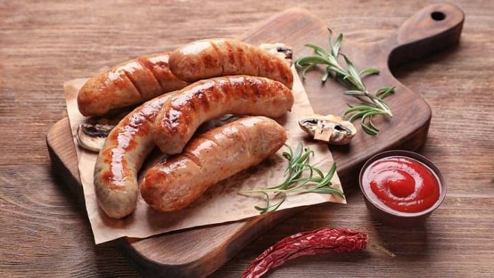 bratwurst sausage - millenora
