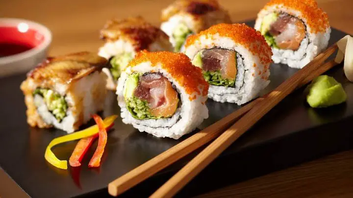 sushi in Tokyo cuisine - millenora