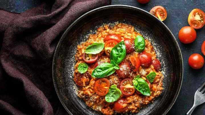 creamy tomato risotto - millenora