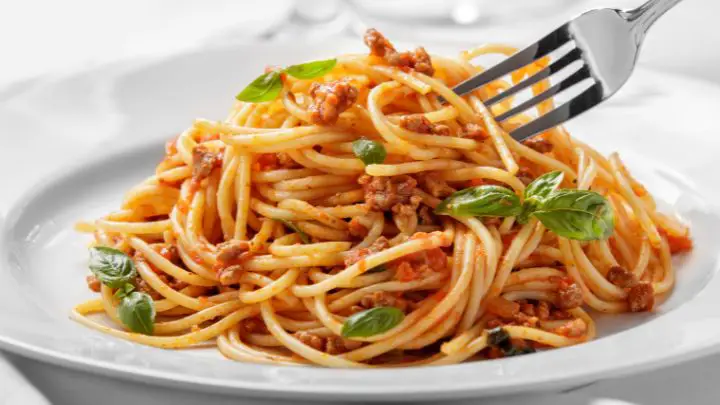 spaghetti type of pasta - millenora