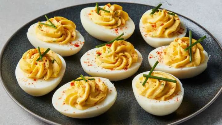deviled eggs to serve with sushi - millenora