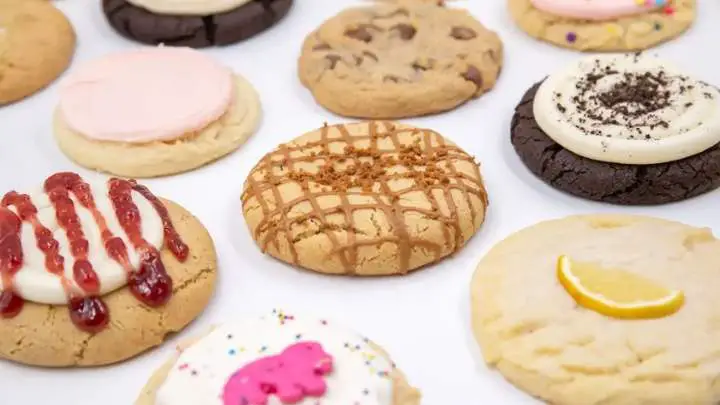 crumbl cookies flavors - millenora