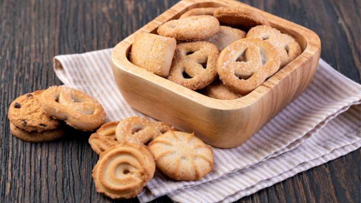 biscuits and cookies - millenora