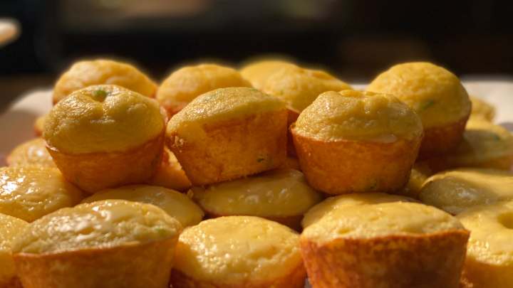 cornbread muffins to serve with chicken tenders - millenora