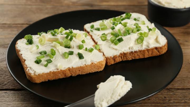 cream cheese and chives - millenora