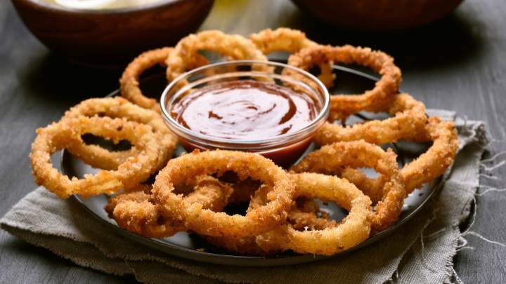 crispy onion rings - millenora