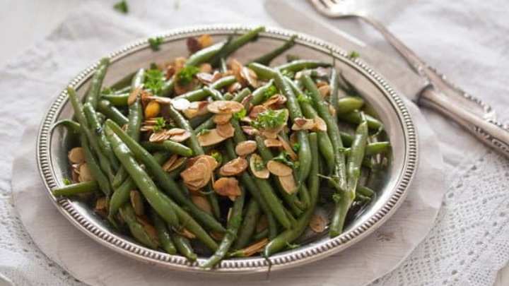 green bean almondine  to serve with chicken tenders - millenora