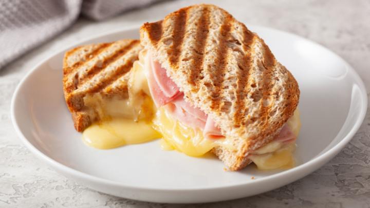 cheesy sandwich - millenora